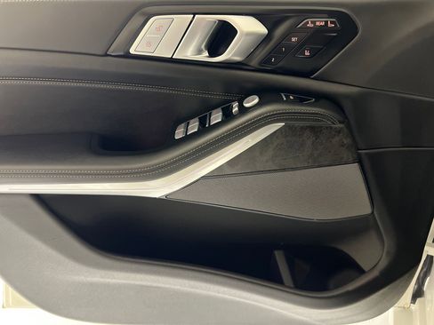 Used 2026 BMW X7 xDrive40i image 12