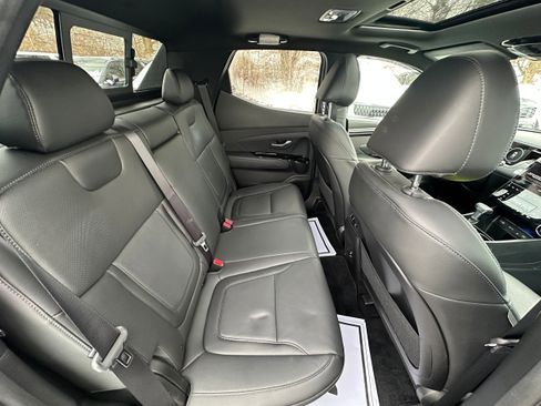 Used 2023 Hyundai Santa Cruz Limited image 14