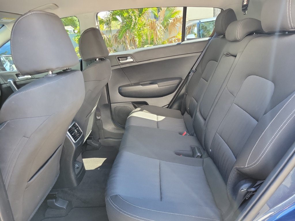 Certified 2022 Kia Sportage LX FWD image 12