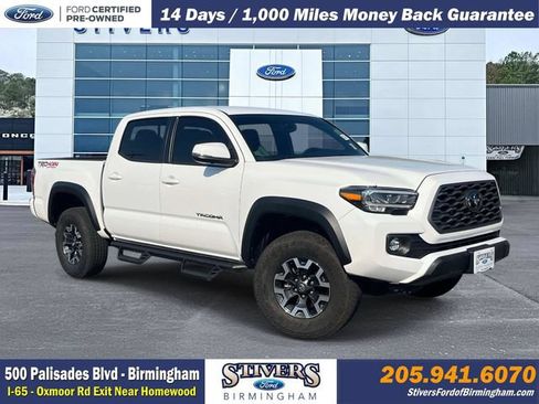 Used 2023 Toyota Tacoma TRD Off-Road w/ Advanced Technology Package AWD/4WD image 1