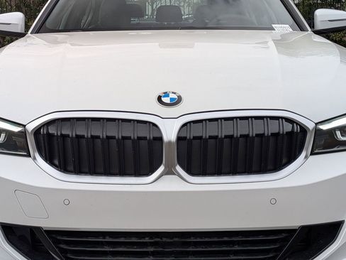 New 2026 BMW 330i Sedan RWD image 5