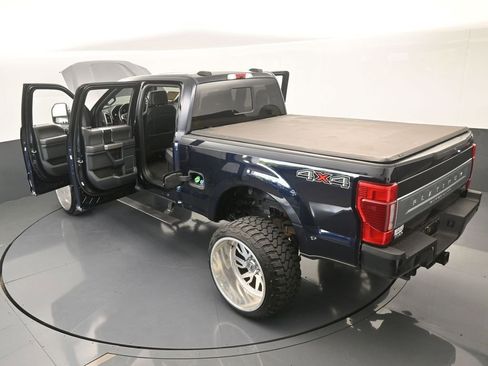 Used 2022 Ford F350 Platinum image 75