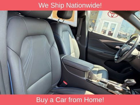 Used 2024 Buick Envista Sport Touring w/ Convenience I Package FWD image 28