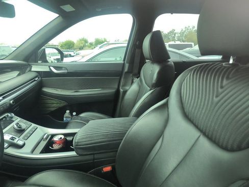 Used 2023 Hyundai Palisade Calligraphy w/ Cargo Package image 3