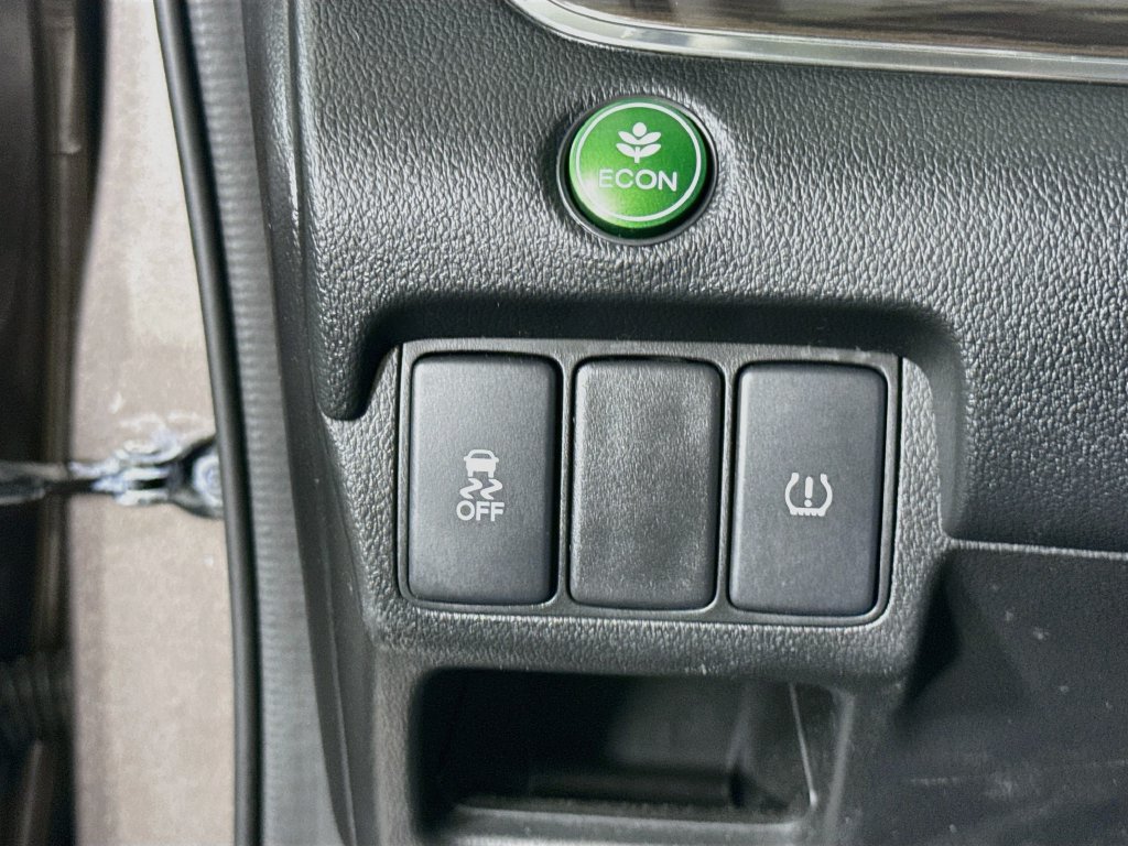 Used 2016 Honda CR-V EX-L image 18