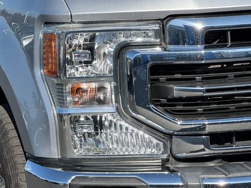 Used 2022 Ford F250 Lariat w/ Lariat Value Package image 41