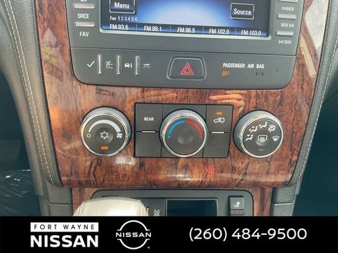 Used 2014 Chevrolet Traverse LT w/ All-Star Edition AWD/4WD image 18