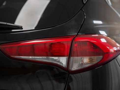 Used 2017 Hyundai Tucson SE Plus image 7