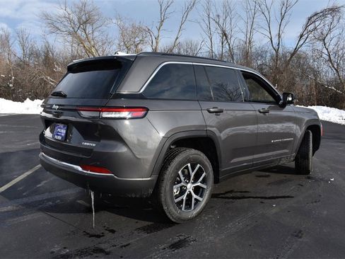New 2025 Jeep Grand Cherokee Limited w/ Trailer Tow Package image 5