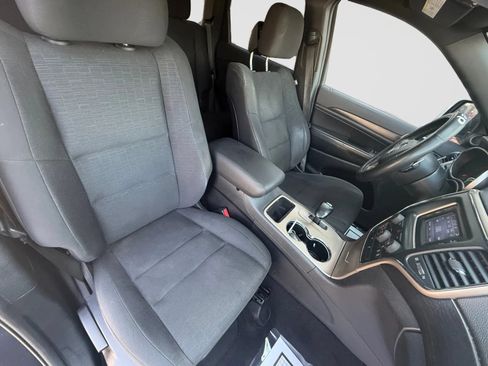 Used 2014 Jeep Grand Cherokee Laredo w/ Security & Convenience Group AWD/4WD image 21