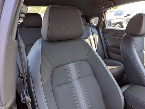 Used 2024 Honda Civic Sport image 36