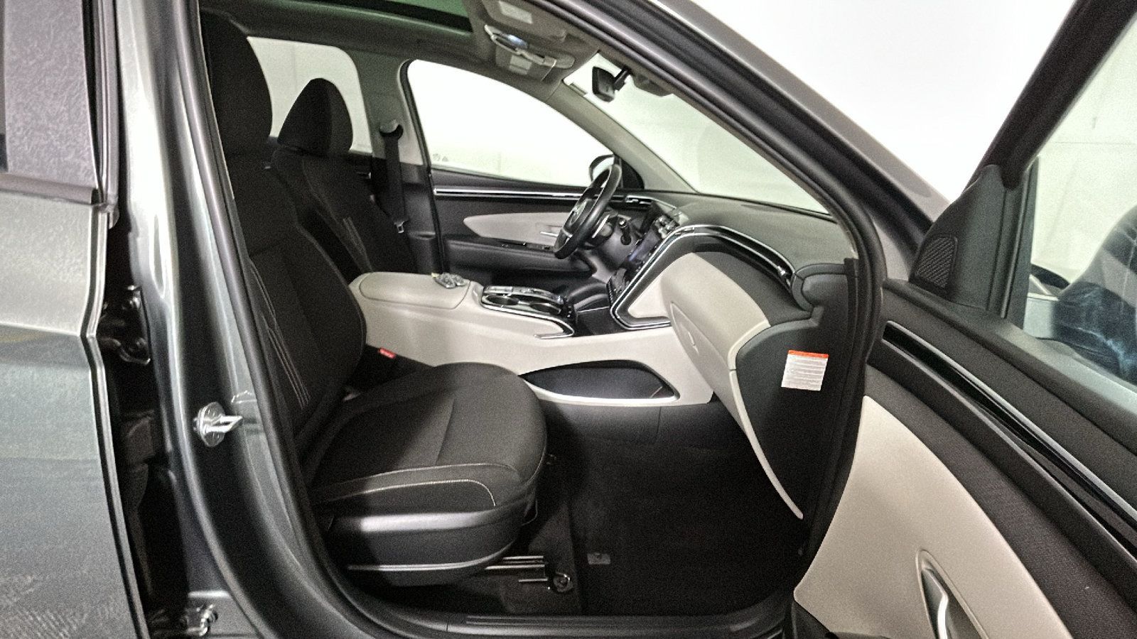Used 2022 Hyundai Tucson SEL AWD/4WD image 34