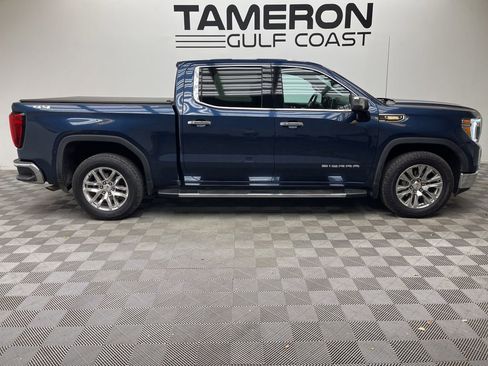 Used 2021 GMC Sierra 1500 SLT w/ SLT Premium Package image 4