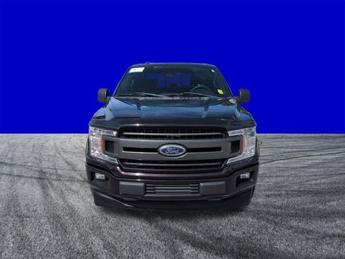 Used 2018 Ford F150 XLT w/ Equipment Group 302A Luxury RWD image 9