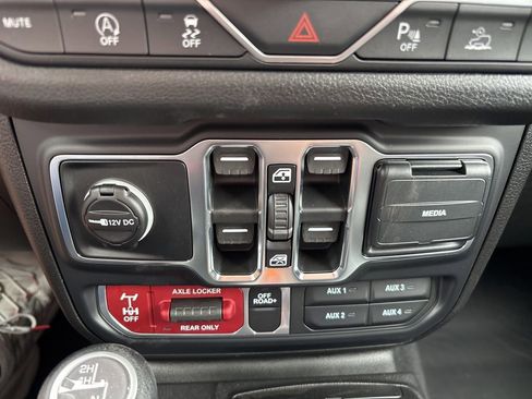 New 2026 Jeep Gladiator Willys image 64