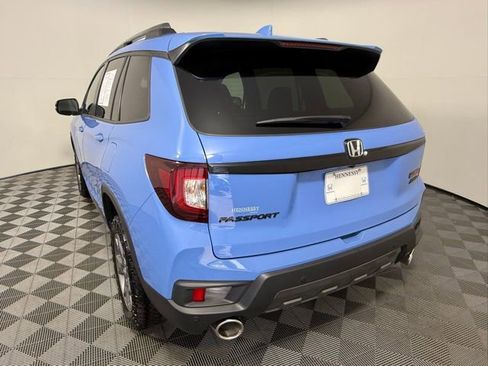 Used 2025 Honda Passport TrailSport image 5