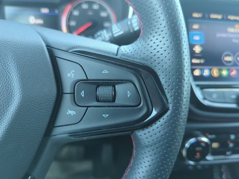 Certified 2022 Chevrolet TrailBlazer RS w/ Technology Package AWD/4WD image 26