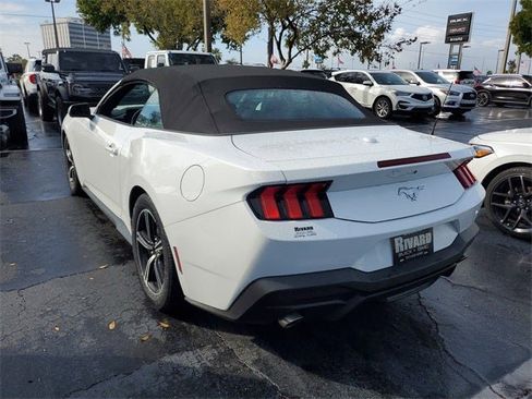 Used 2024 Ford Mustang Convertible image 26