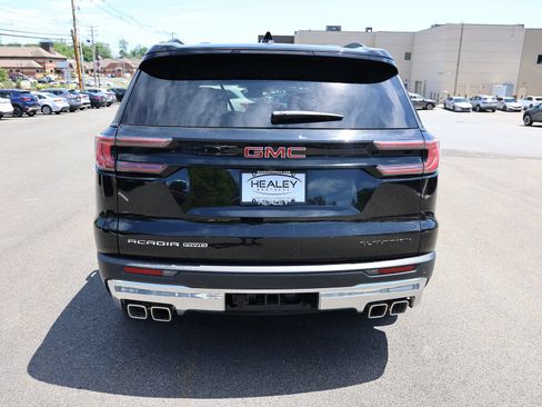 Used 2025 GMC Acadia Elevation AWD/4WD image 6