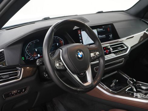Used 2022 BMW X5 xDrive40i w/ Premium Package image 25