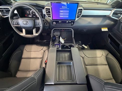 New 2026 Toyota Tundra Limited AWD/4WD image 29