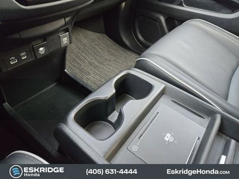 Used 2025 Honda Odyssey Touring image 22