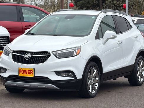 Used 2017 Buick Encore Essence w/ Experience Buick Package FWD image 8