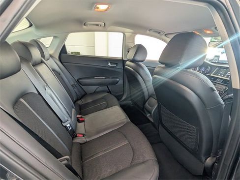 Used 2020 Kia Optima S image 15