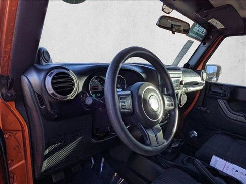 Used 2011 Jeep Wrangler Unlimited Sport image 10