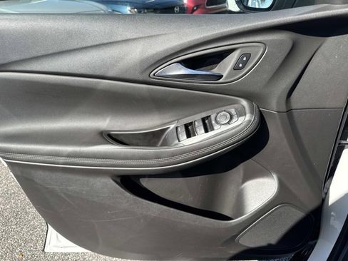 Used 2024 Buick Encore GX Sport Touring w/ Comfort Package image 7