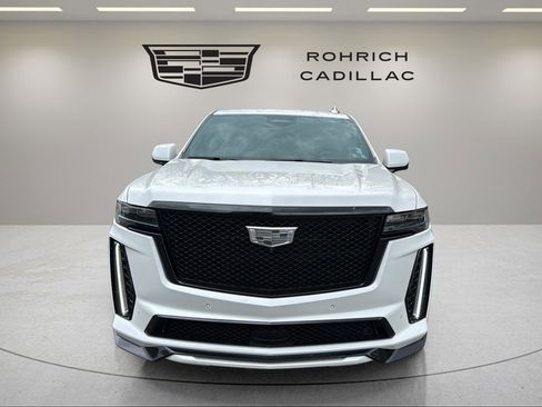 Certified 2023 Cadillac Escalade V w/ LPO, ONYX Package AWD/4WD image 2