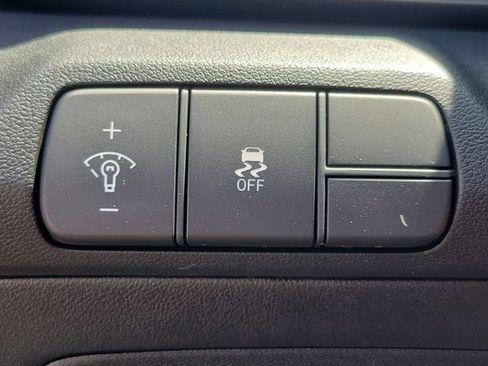 New 2026 Hyundai Elantra SEL Sport FWD image 17