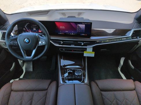 New 2026 BMW X5 xDrive40i w/ Climate Comfort Package AWD/4WD image 15