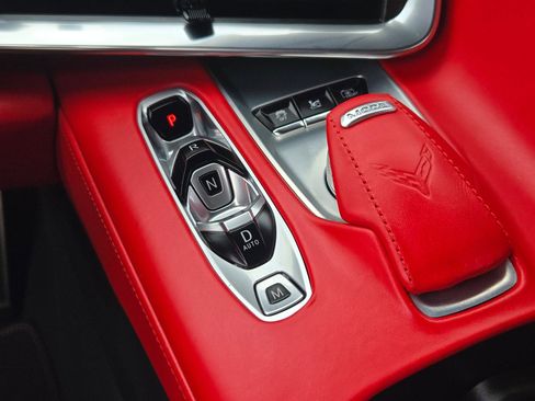 Used 2022 Chevrolet Corvette Stingray Premium Cpe w/ 3LT RWD image 17