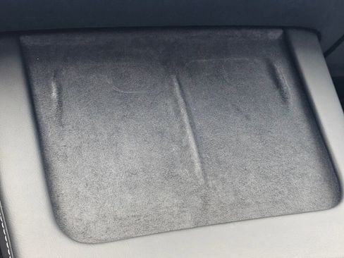 Used 2023 Tesla Model Y Performance AWD/4WD image 31