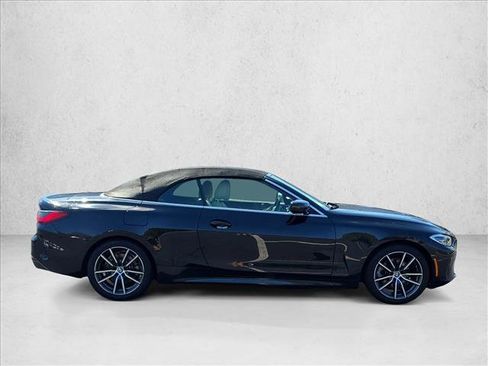 Used 2022 BMW 430i xDrive Convertible w/ Convenience Package image 3