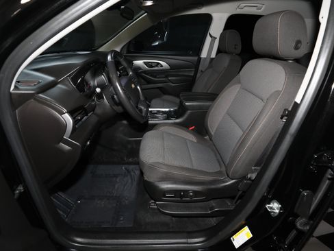 Used 2018 Chevrolet Traverse LT AWD/4WD image 46