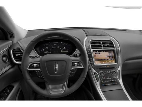 Used 2020 Lincoln Nautilus Reserve w/ Monochromatic Package AWD/4WD image 7