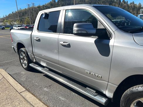 Used 2022 RAM 1500 Big Horn AWD/4WD image 13