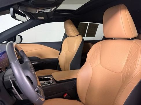 Certified 2024 Lexus RX 350 Premium w/ Accessory Package FWD image 5