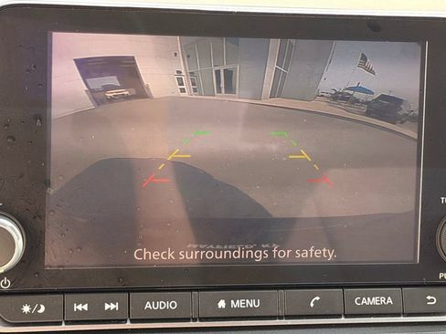 Used 2023 Nissan Rogue SV FWD image 31