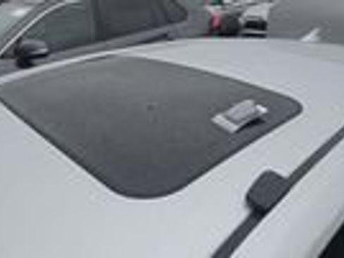 Used 2025 Toyota Corolla XLE image 17