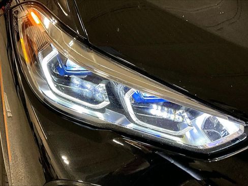 Used 2021 BMW X5 xDrive40i w/ M Sport Package image 30