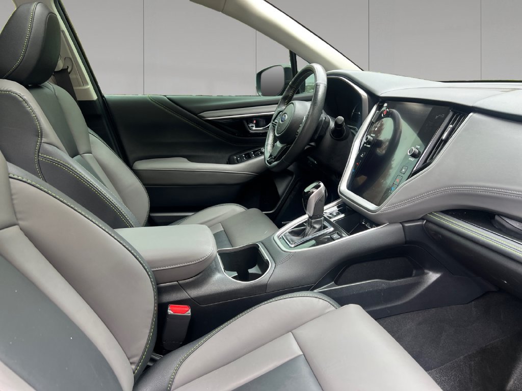 Used 2024 Subaru Outback Onyx Edition XT AWD/4WD image 17