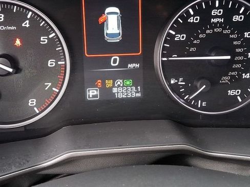 Used 2023 Subaru Outback Limited AWD/4WD image 22