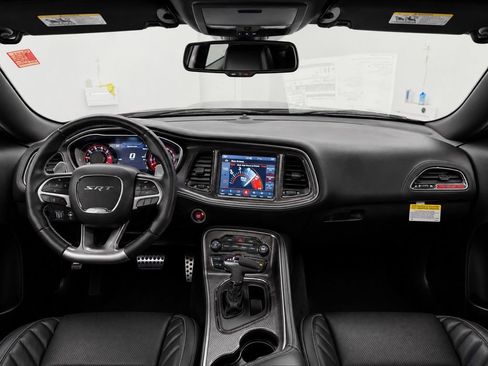 Used 2018 Dodge Challenger SRT Hellcat RWD image 22