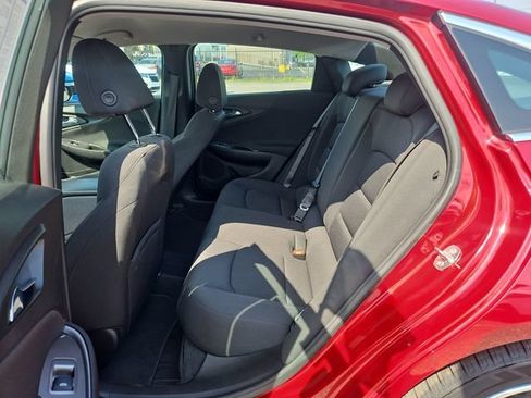 Used 2021 Chevrolet Malibu RS FWD image 25