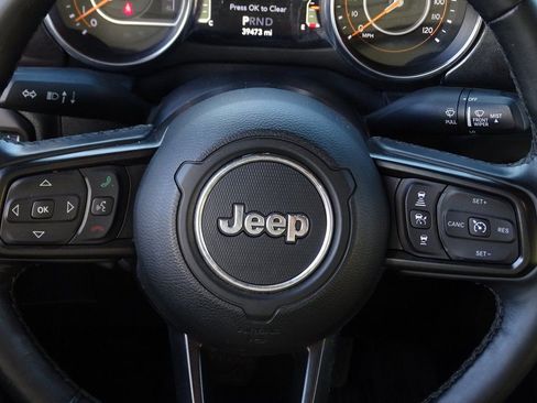 Used 2020 Jeep Wrangler Unlimited Sport image 23