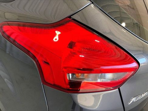 Used 2018 Ford Focus SEL image 13