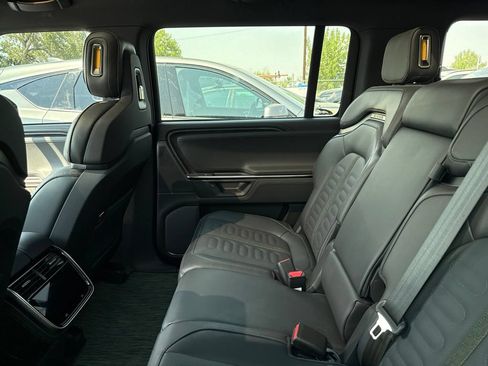 Used 2025 Rivian R1S Adventure AWD/4WD image 4
